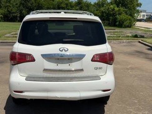 Used 2012 INFINITI QX56 4WD w/ Theater Pkg image 3