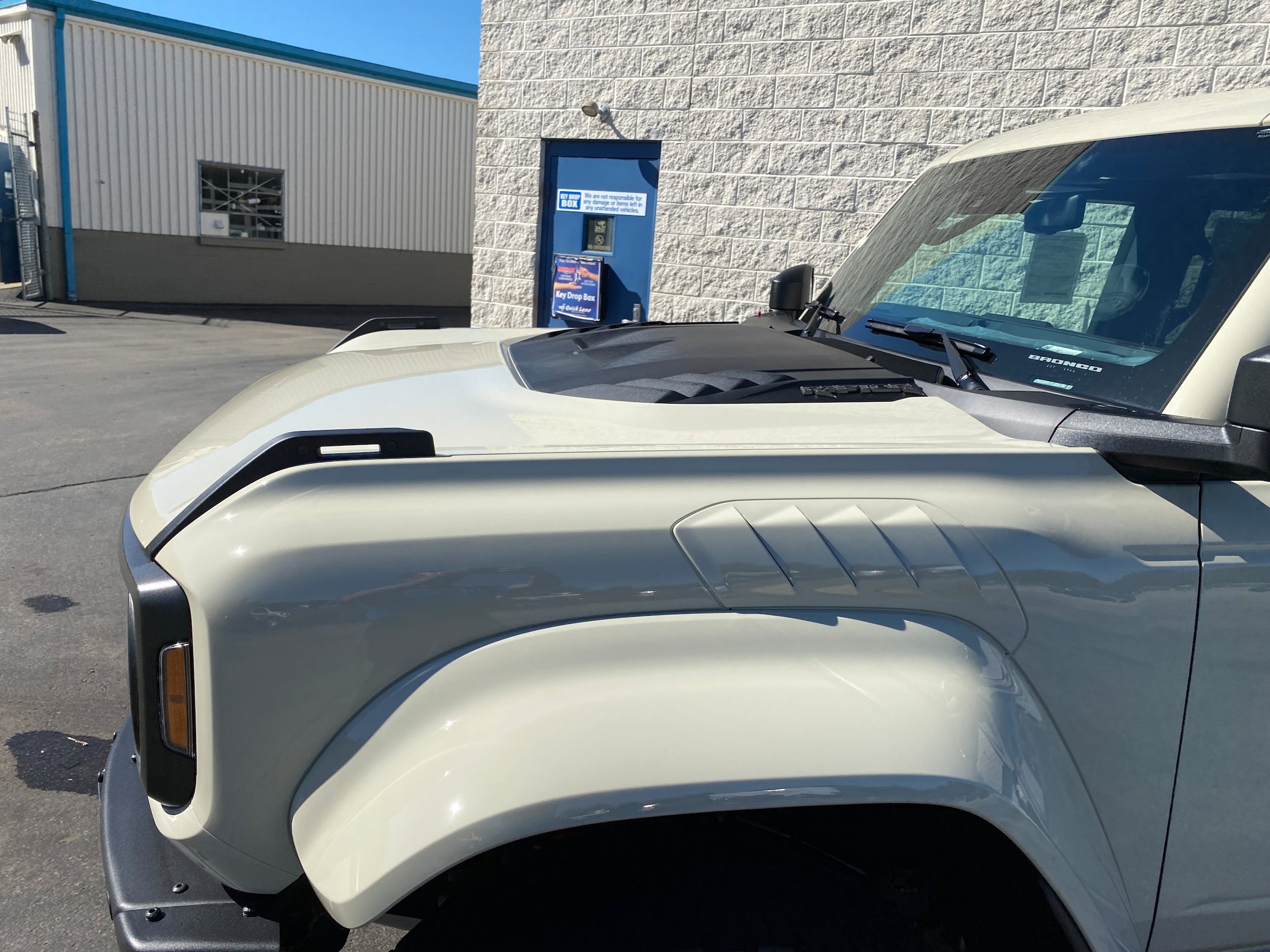 New 2026 Ford Bronco Raptor AWD/4WD image 19
