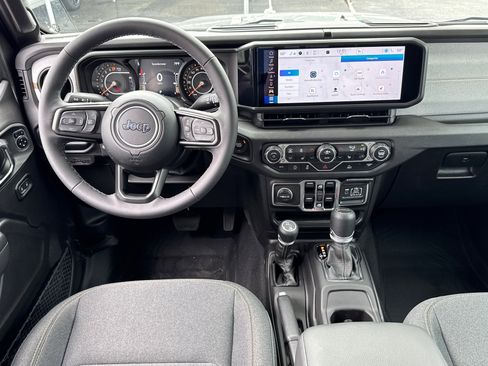 New 2025 Jeep Gladiator Sport image 8