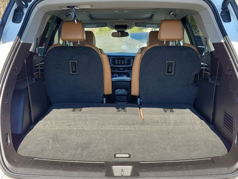 Used 2019 Buick Enclave Premium image 14