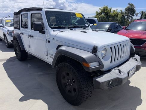 Used 2018 Jeep Wrangler Unlimited Sport S image 3