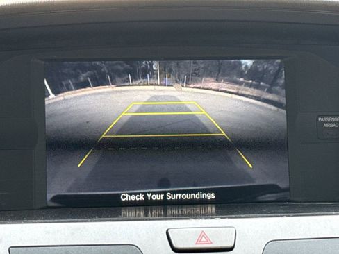 Used 2014 Honda Odyssey LX image 24