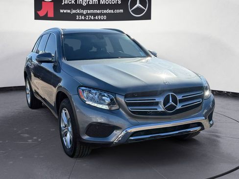 Used 2018 Mercedes-Benz GLC 300 image 7