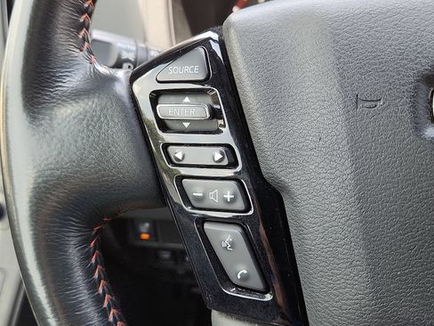Used 2023 Nissan Frontier PRO-4X w/ Pro-4X Premium Package AWD/4WD image 17