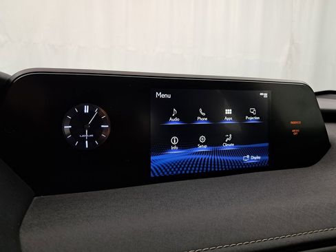 Used 2020 Lexus UX 250h w/ Premium Package image 20