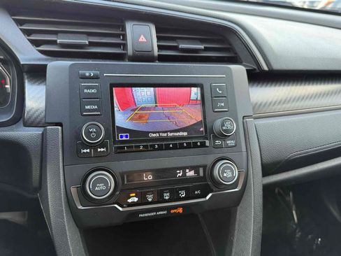 Used 2018 Honda Civic Sport image 96