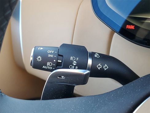 New 2026 Land Rover Range Rover SE image 17