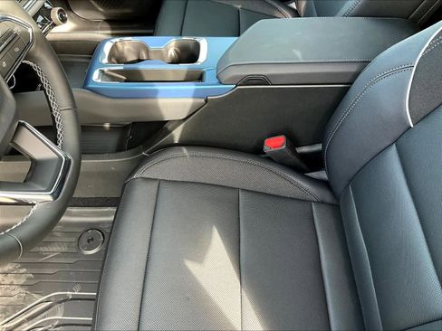 New 2026 Chevrolet Equinox EV LT w/ Convenience Package II image 14