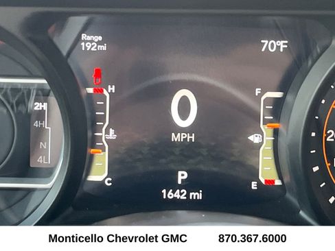 Used 2025 Jeep Gladiator Mojave w/ Steel Bumper Group image 14