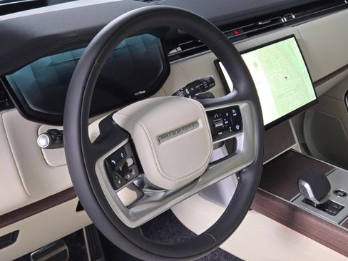 New 2026 Land Rover Range Rover SE AWD/4WD image 23