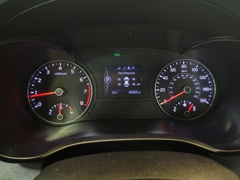 Used 2018 Kia Optima LX w/ 17" Alloy Wheels Package image 23