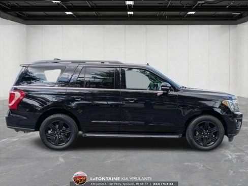 Used 2021 Ford Expedition XLT AWD/4WD image 6