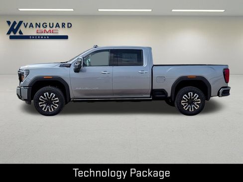 New 2026 GMC Sierra 2500 Denali Ultimate AWD/4WD image 4