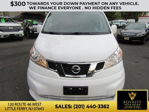 Used 2019 Nissan NV200 SV w/ Navigation Package image 3