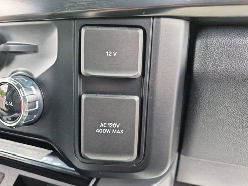 Used 2024 Ford F250 Lariat AWD/4WD image 22
