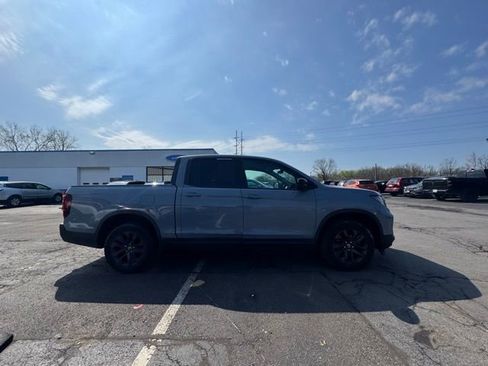 Used 2023 Honda Ridgeline Sport image 1