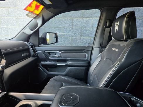 Used 2022 RAM 1500 Laramie AWD/4WD image 36