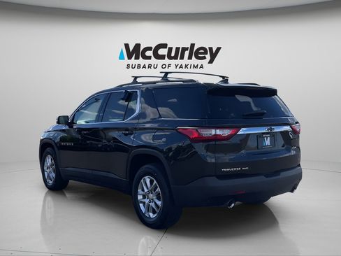 Used 2021 Chevrolet Traverse LT w/ LPO, Cargo Package AWD/4WD image 4