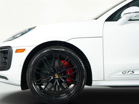 Used 2023 Porsche Macan GTS w/ Premium Package Plus image 22