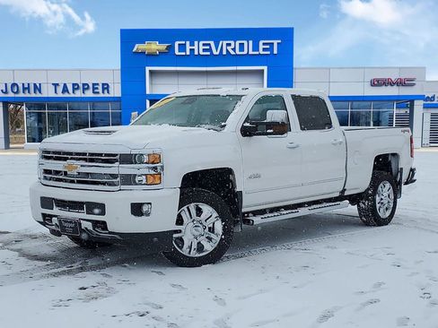 Used 2019 Chevrolet Silverado 2500 High Country image 1