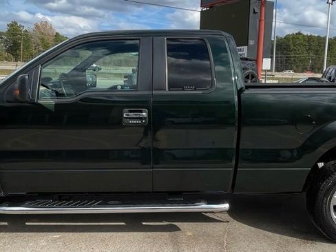 Used 2014 Ford F150 XLT w/ XLT Chrome Package image 8