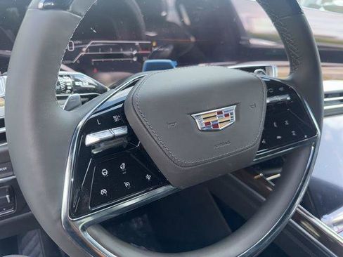 New 2025 Cadillac Escalade ESV Premium Luxury Platinum image 13