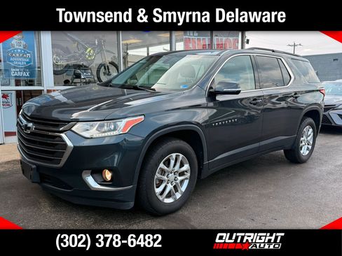 Used 2019 Chevrolet Traverse LT w/ LPO, Floor Liner Package AWD/4WD image 1