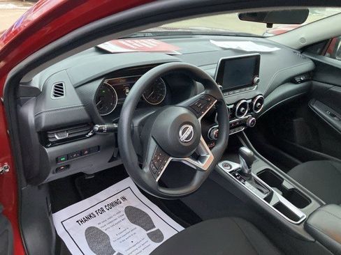 Used 2024 Nissan Sentra SV w/ Trunk Package image 14