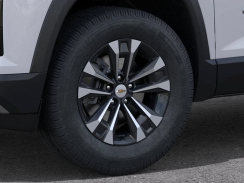 New 2027 Chevrolet Equinox LT AWD/4WD image 9