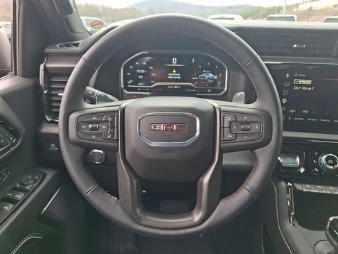 Used 2025 GMC Sierra 1500 AT4X image 19