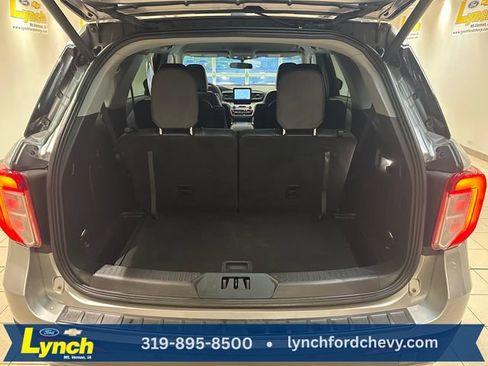 Used 2024 Ford Explorer XLT w/ Equipment Group 202A AWD/4WD image 23