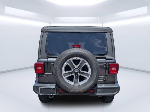 Used 2022 Jeep Wrangler Unlimited Sahara w/ Safety Group AWD/4WD image 4