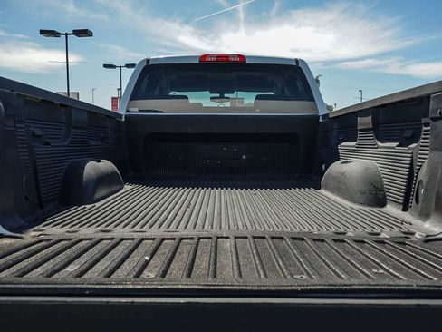 Used 2019 Chevrolet Silverado 1500 LT image 23