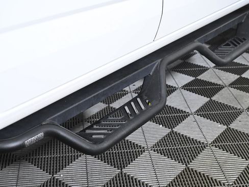 Used 2022 Chevrolet Colorado ZR2 image 9