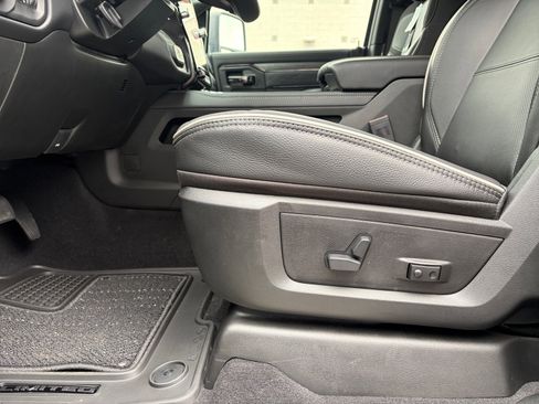 New 2026 RAM 2500 Limited image 13
