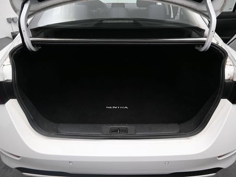 Used 2024 Nissan Sentra SV FWD image 15