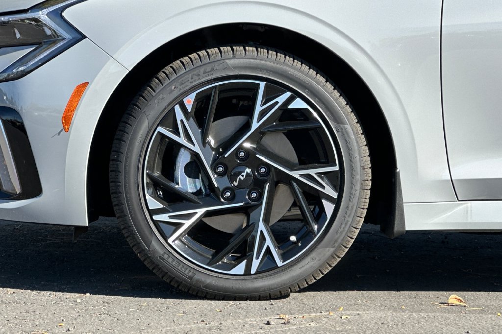 New 2027 Kia K5 GT-Line AWD/4WD image 29