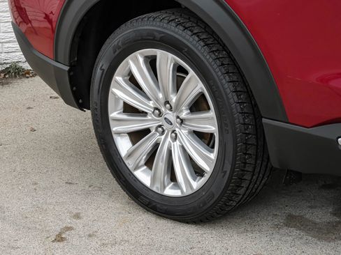 Used 2021 Ford Explorer Limited w/ Equipment Group 301A image 68