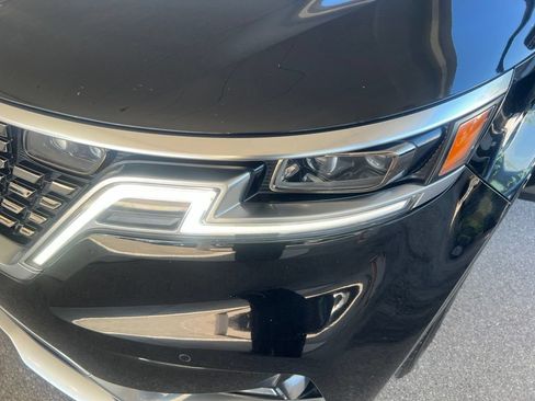 Used 2022 Kia Carnival SX Prestige FWD image 29