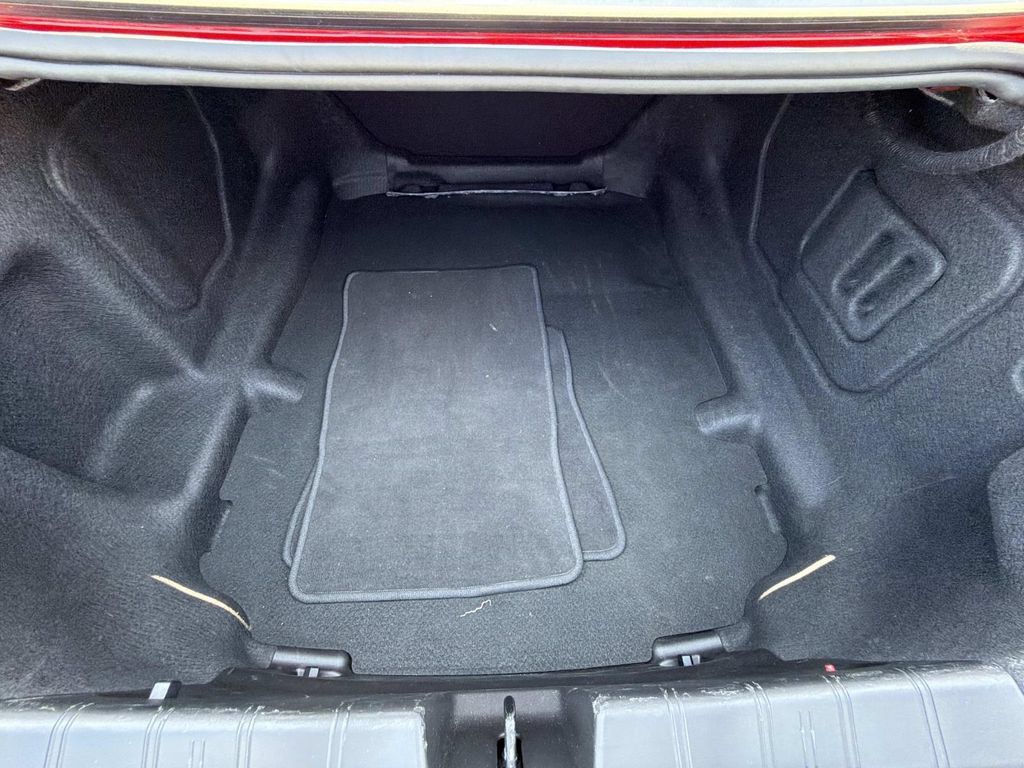 Used 2022 Chevrolet Camaro SS RWD image 12