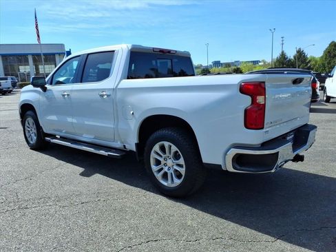 Used 2026 Chevrolet Silverado 1500 LTZ w/ Technology Package AWD/4WD image 5