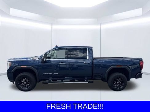 Used 2022 GMC Sierra 3500 Denali w/ Denali Ultimate Package AWD/4WD image 4