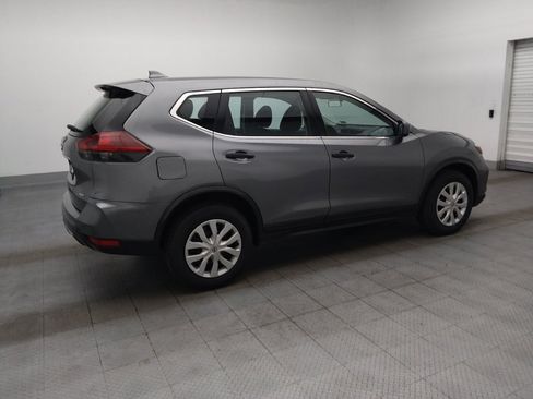 Used 2018 Nissan Rogue S AWD/4WD image 10