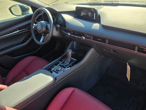 New 2026 MAZDA MAZDA3 Carbon w/ Appearance Package image 7