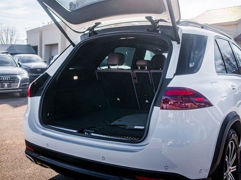 Used 2024 Mercedes-Benz GLE 350 4MATIC image 39