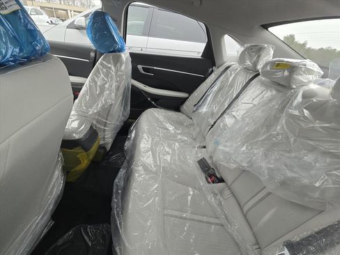 New 2026 Hyundai Sonata SEL image 6