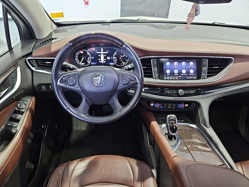 Used 2021 Buick Enclave Avenir w/ Avenir Technology Package AWD/4WD image 14