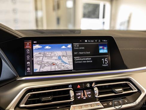 Used 2022 BMW X5 xDrive40i w/ Premium Package image 31