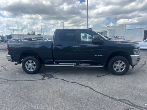 Used 2026 RAM 2500 Big Horn AWD/4WD image 4