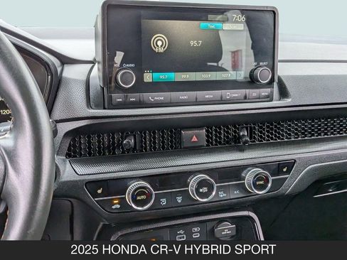 Used 2025 Honda CR-V Sport image 26